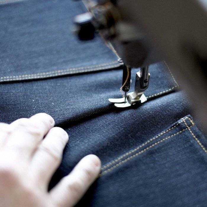 Tailored-Jeans-Making-Custom-Made-Jeans-in-Workshop-USA